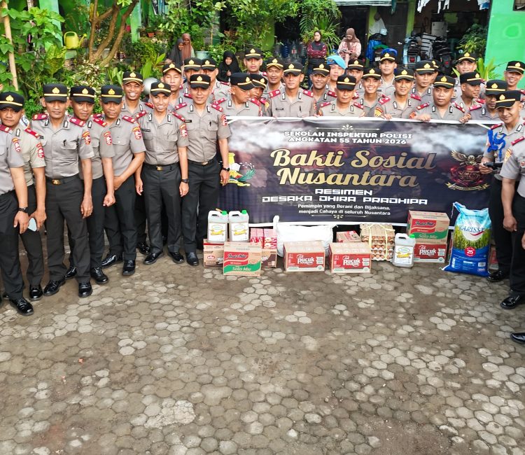 Semangat kepedulian dan kebersamaan terpancar dari para Siswa Sekolah Inspektur Polisi (SIP) Angkatan 55 Resimen Desaka Dhira Pradhipa (DDP) Polda Sulawesi Selatan bersama rekan mereka dari Polda Papua menggelar Bakti Sosial.