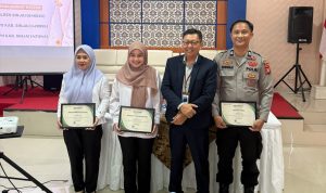 Polres Sinjai menerima penghargaan Juara I Transaksi Cash Management System (CMS) dan Juara I Transaksi Kartu Kredit Pemerintah (KKP).